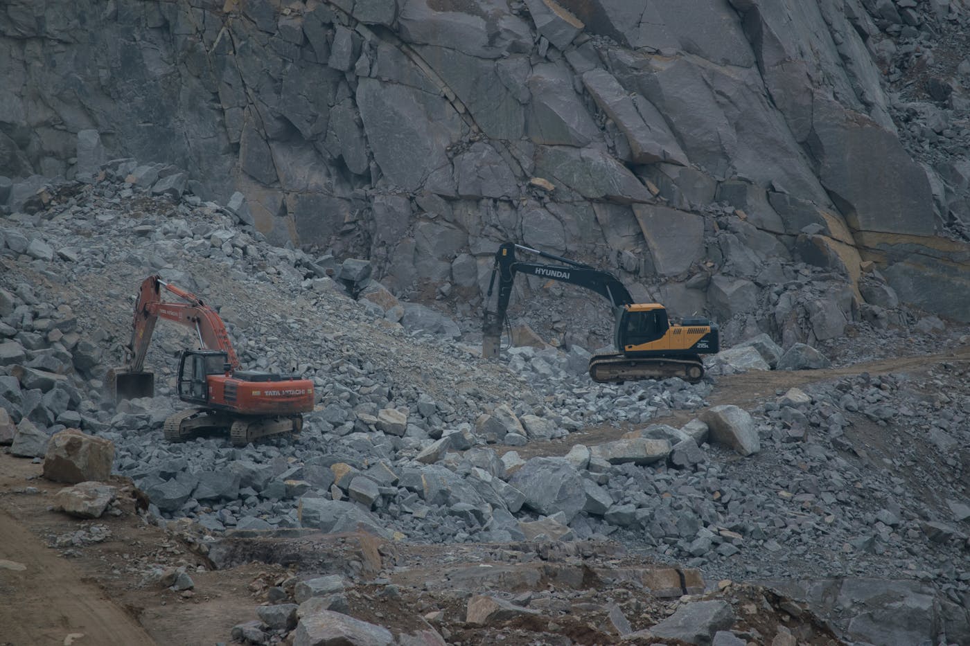 Grävmaskin vid berg- och schaktarbeten